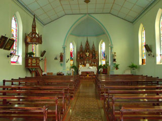 Morro Reuter - Interior da Igreja São José do Herval
