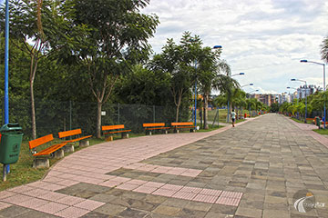 Porto Alegre - Parque Germânia - Calçadões para caminhada